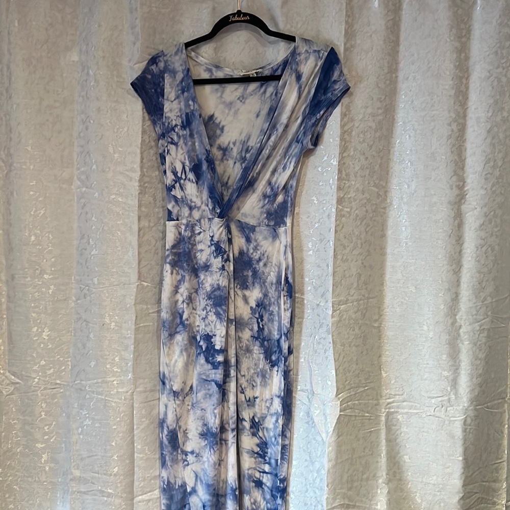 Flattering, multicolored sundress